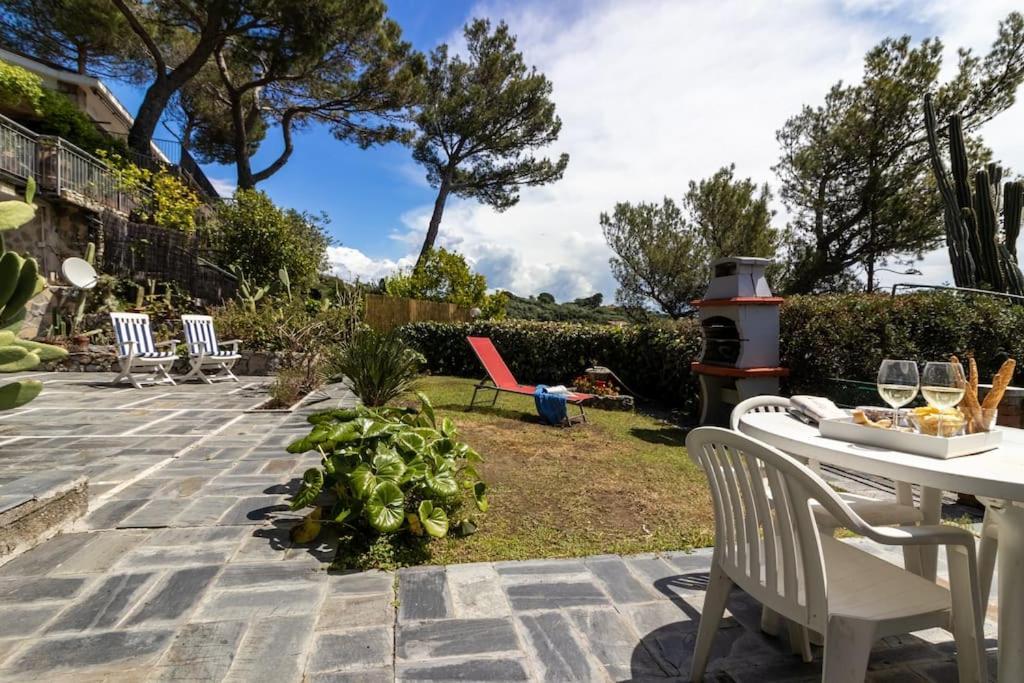 Il Giardino Tra Cielo E Mare Lägenhet Porto Venere Exteriör bild