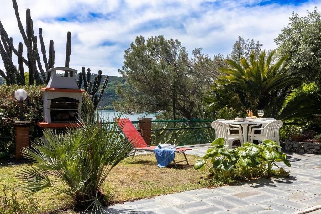 Il Giardino Tra Cielo E Mare Lägenhet Porto Venere Exteriör bild